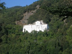 1280px-Abbazia_di_San_Michele